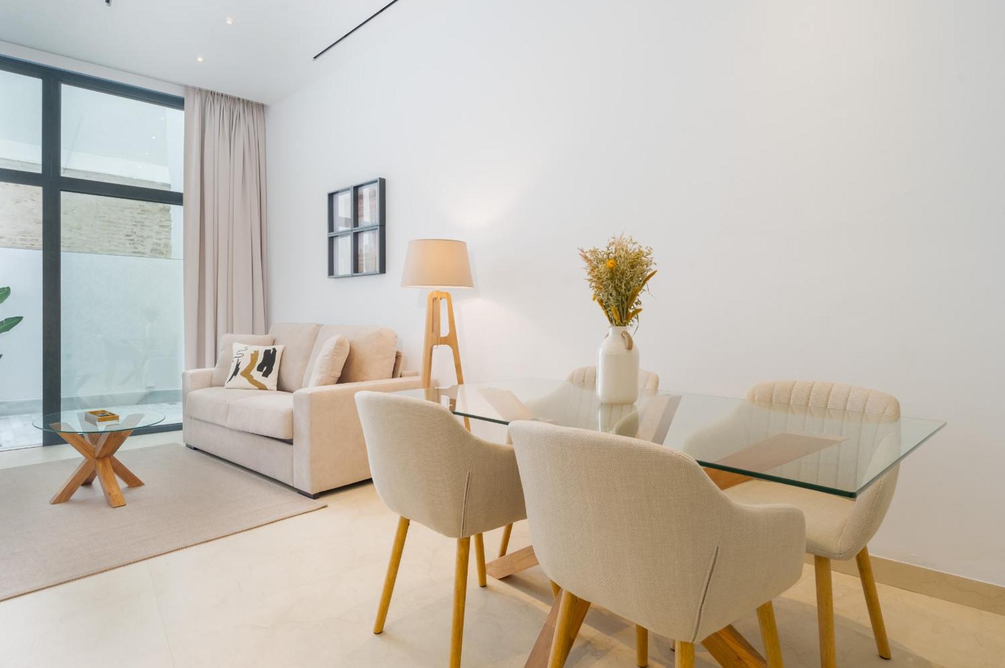 New Design Apartment - Private Patio - Gallos 2 セビリア エクステリア 写真